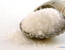 'Кристаллизация растворов на примере выращивания кристаллов поваренной соли, сахара и медного купороса в домашних условиях'