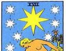 A 17. lasszó jelentése.  A XVII.  A Fehér Tarot lovas fő arkánumának csillaga.  Az arkána jelentése, ha a közelben van egy kardszín kártya